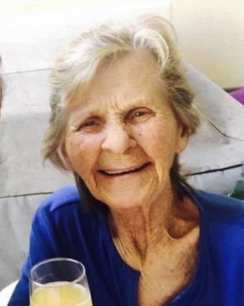 GLORIA HOLOHAN Profile Photo