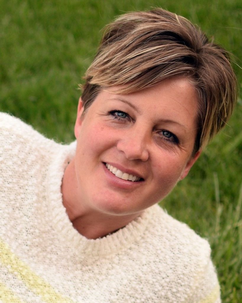 Julie Vander Stoep Profile Photo