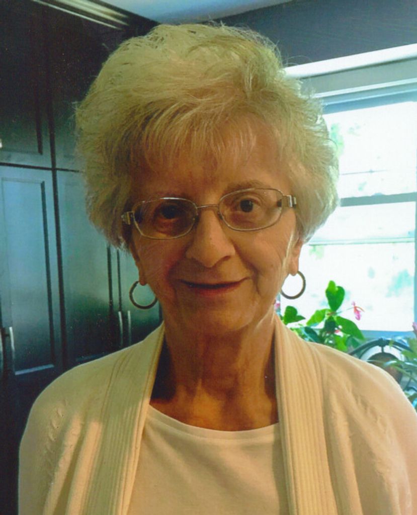 Marie T. (Santoro)  Dionne
