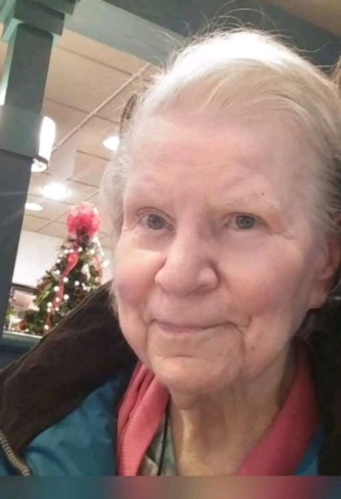 Helen Stach Golumbaski Profile Photo