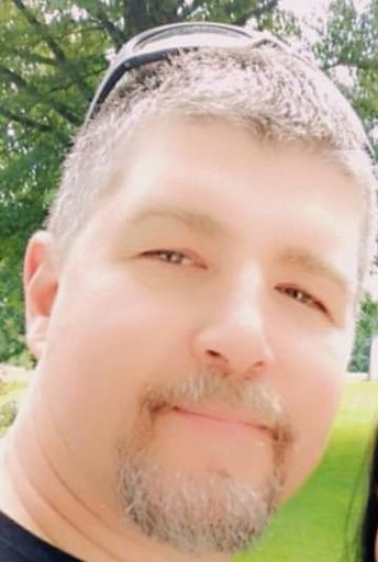 Andrew D Thompson Profile Photo