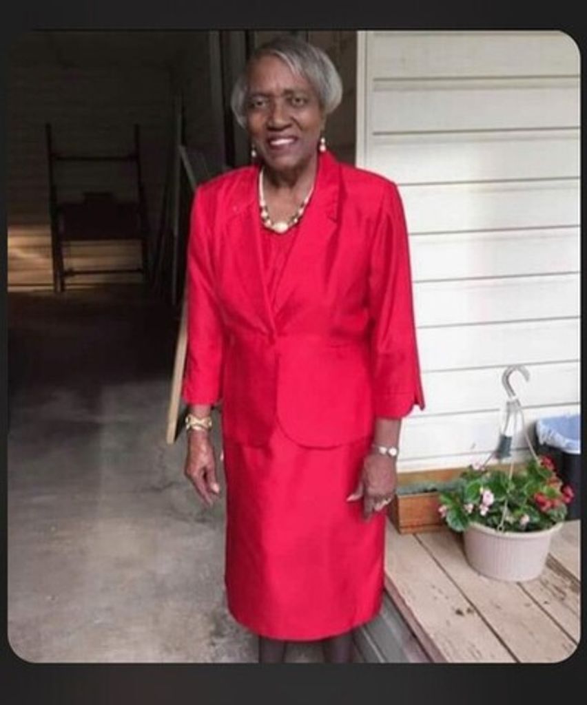 Sis. Geraldine Holland Profile Photo