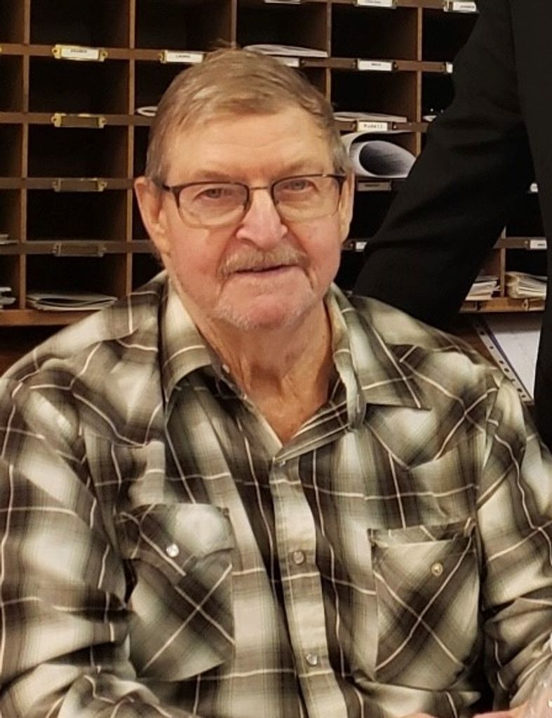 Kenneth Charles Flom