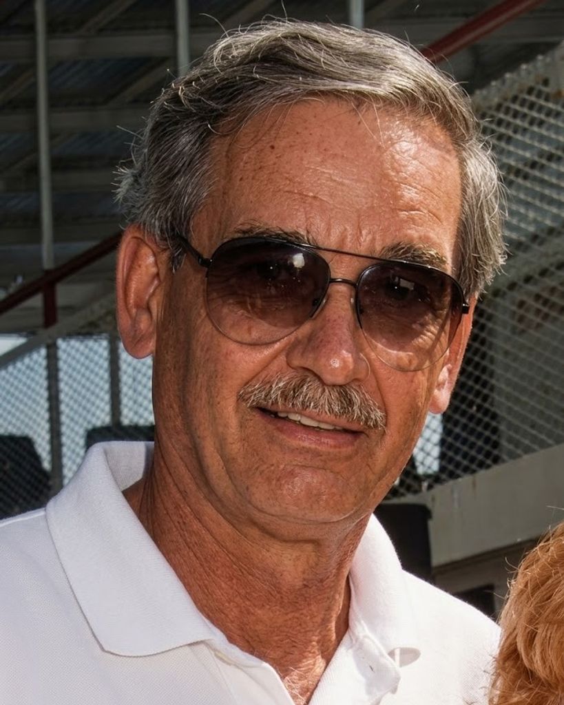 Charles Edward Danielak Profile Photo