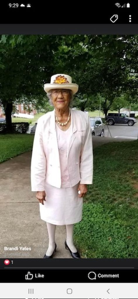 Mrs. Earline Yates Profile Photo