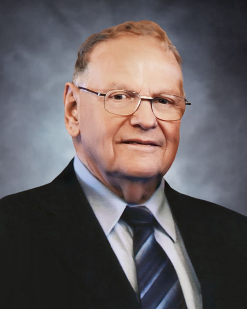Carl Beckstead Macdougal Profile Photo