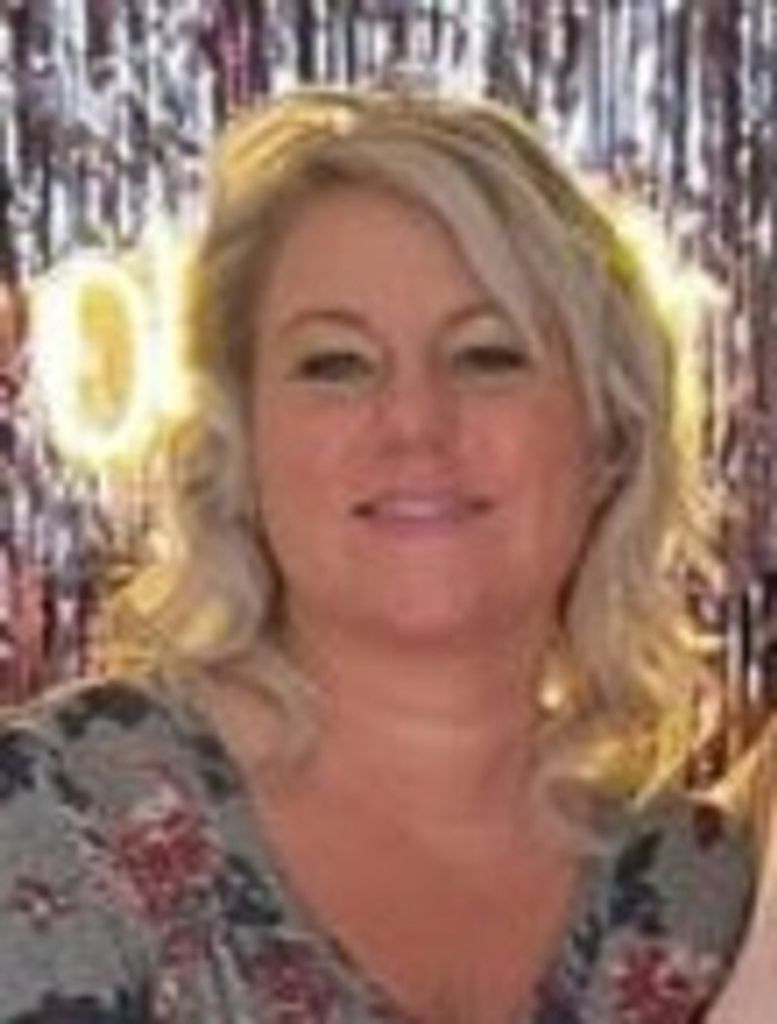 Rebecca Uehlein Teichman Profile Photo