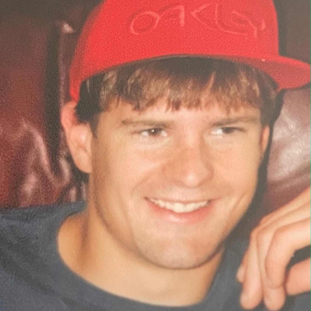 Christopher Paul Roth Profile Photo