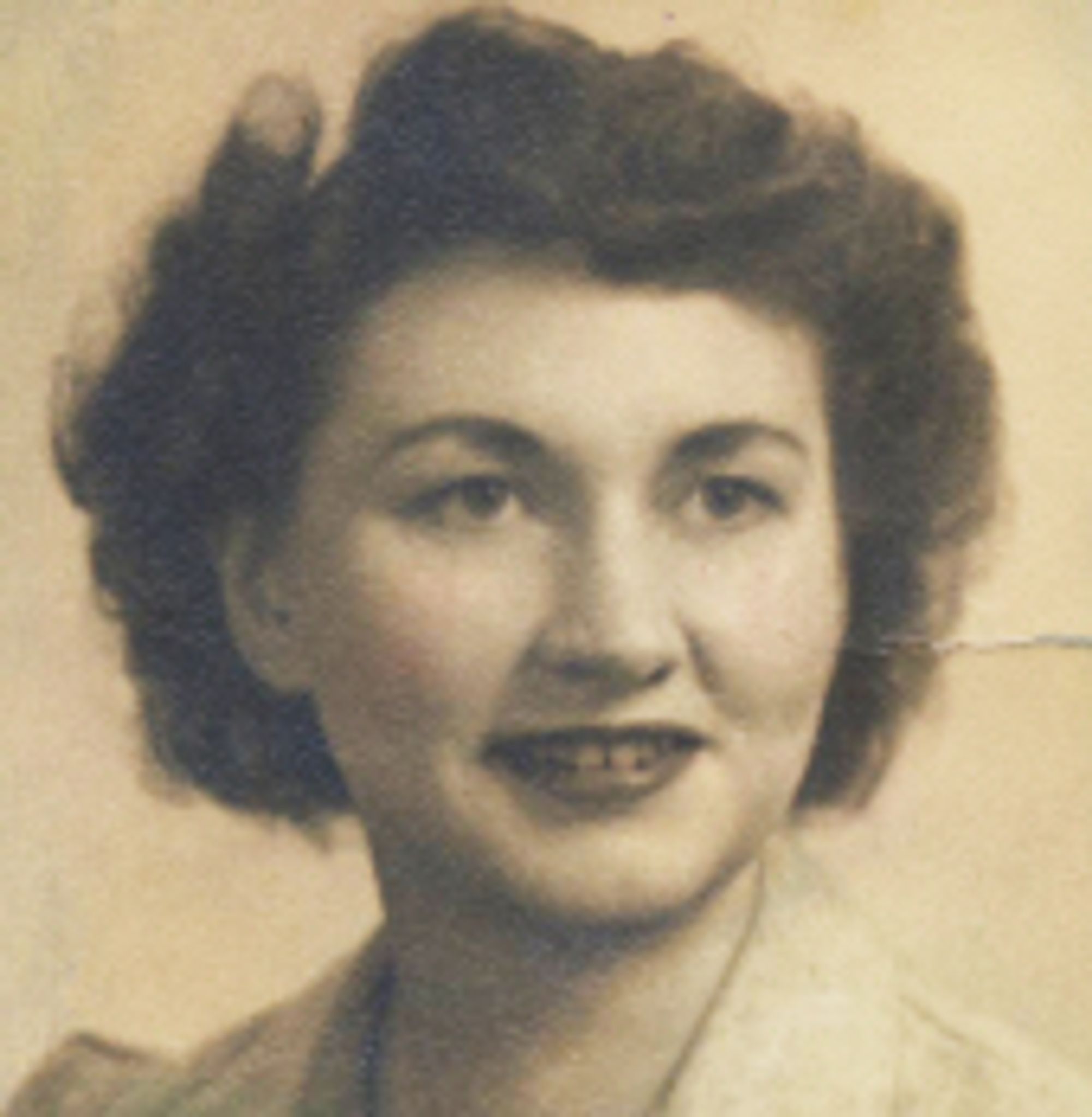 Luella June (Hussong) Thiem photo gallery image 1 of 1