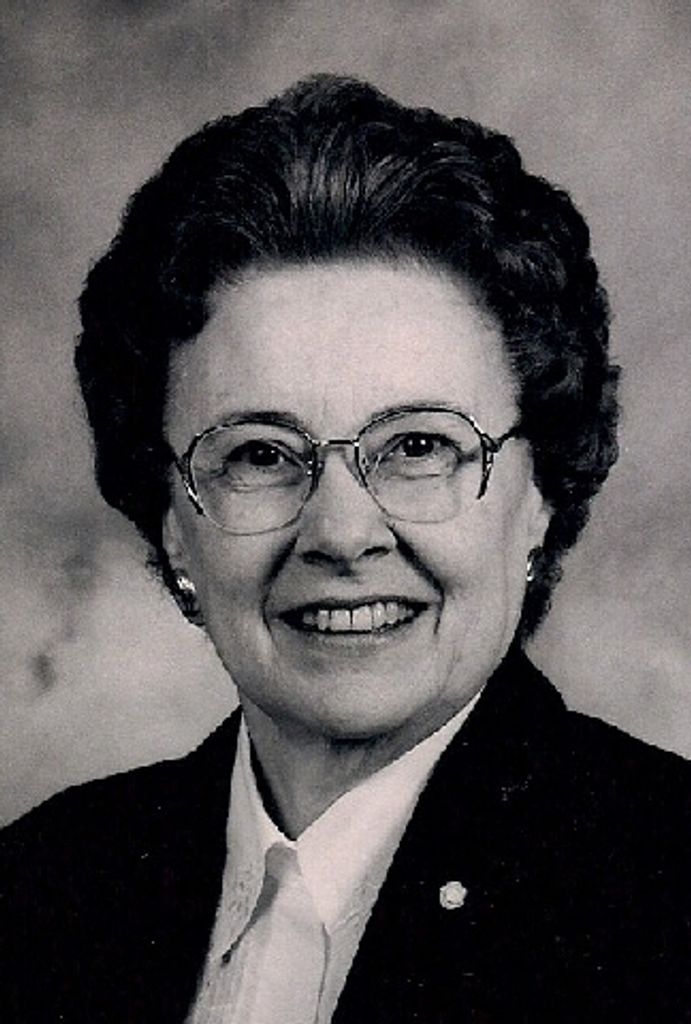 Lucille 'Dolly' Alef