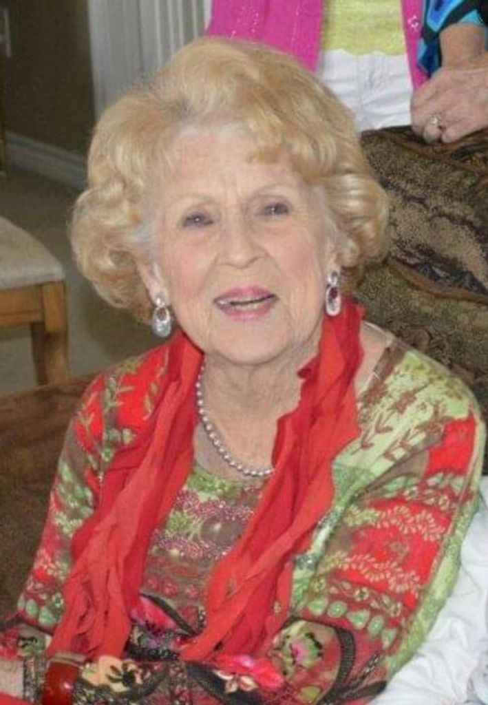 Gwen (Morris)  Mcguire