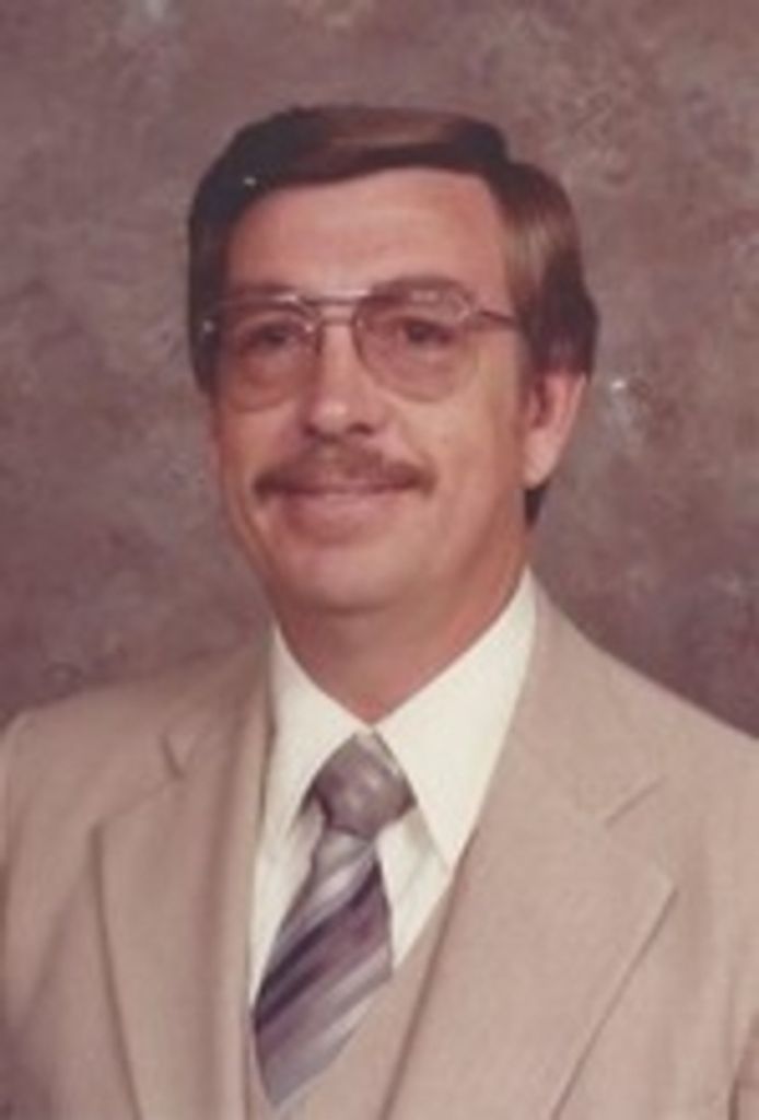 Warren Sisson Profile Photo
