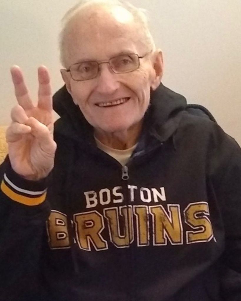 Robert 'Bob' Connolly Profile Photo