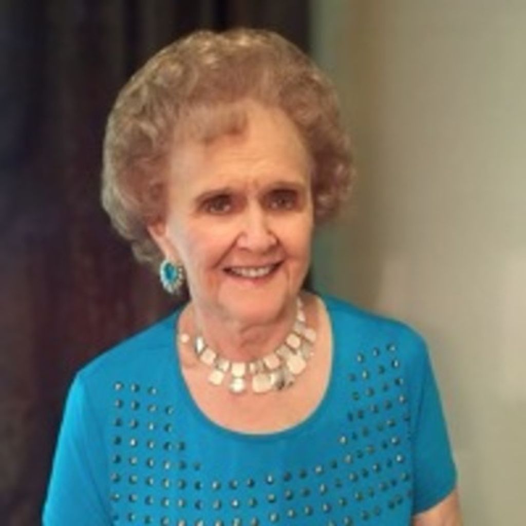 Nell Smith Profile Photo