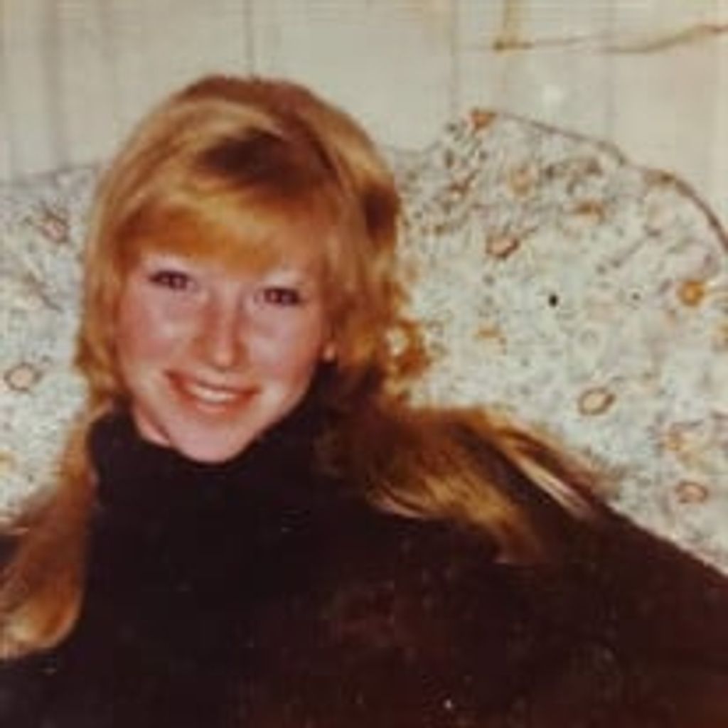Gloria Mae Valenta