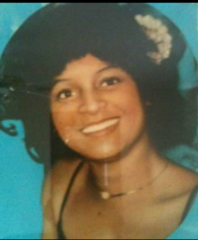 Mrs. Shirley Carter James Profile Photo