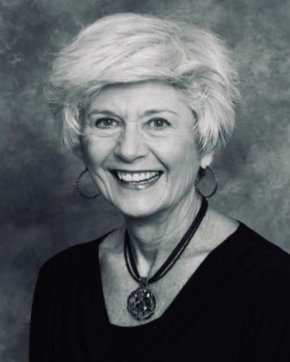 Suzanne Marie Fox's obituary image