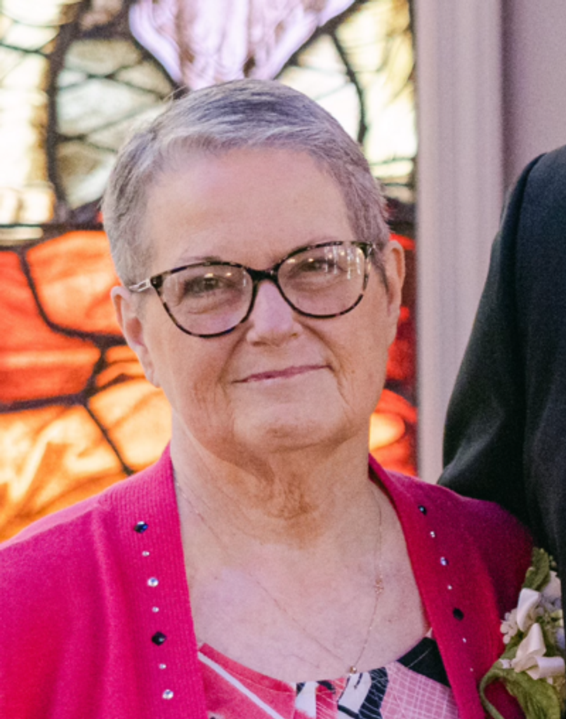 Carol Lofton Mixon Profile Photo