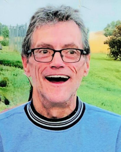Gordon James Peterson's obituary image