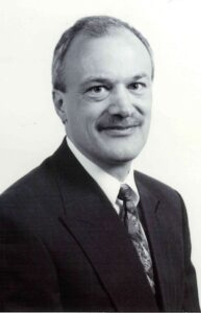Dale E. Kunze