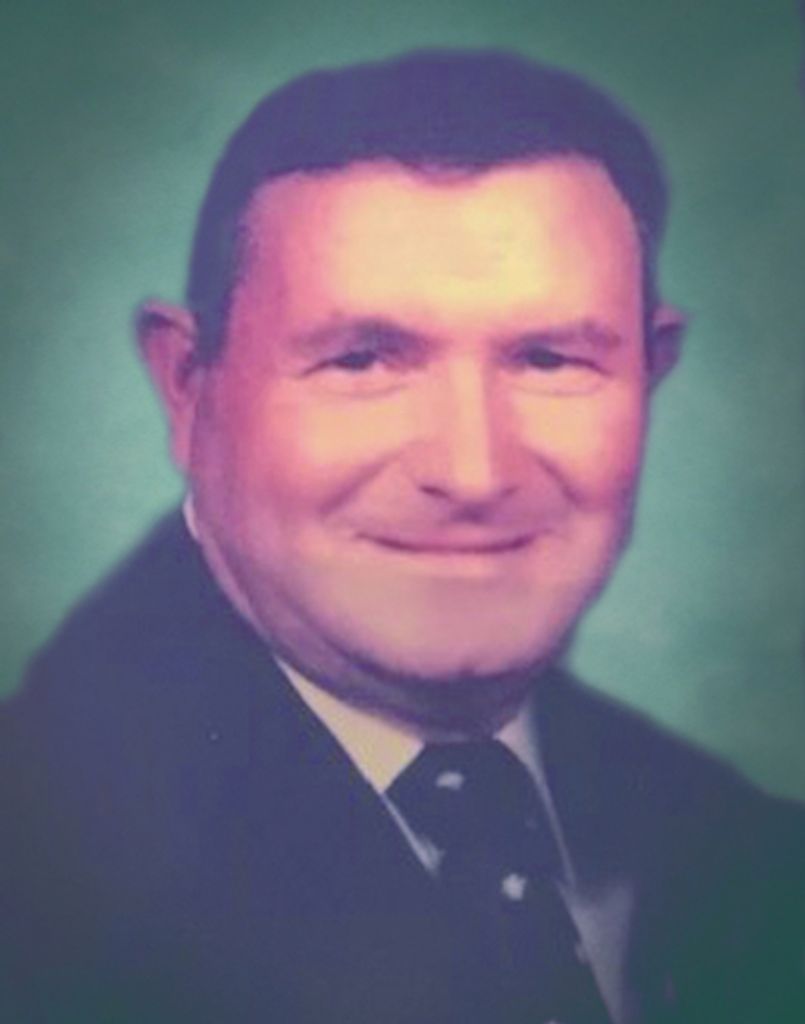 Lorenza "L.B." Ben Swain Profile Photo