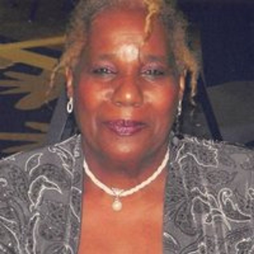 Gloria Love