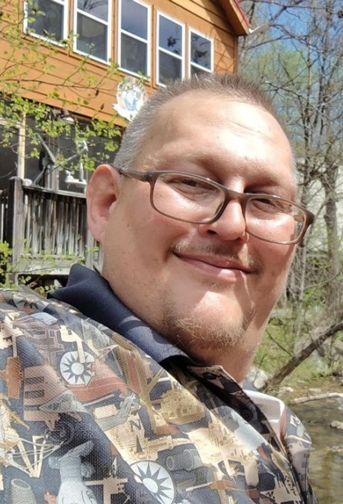 Dustin Robinson Profile Photo