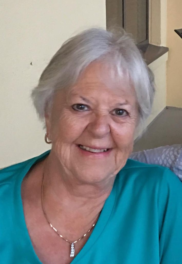 Carolyn Hollowood Profile Photo