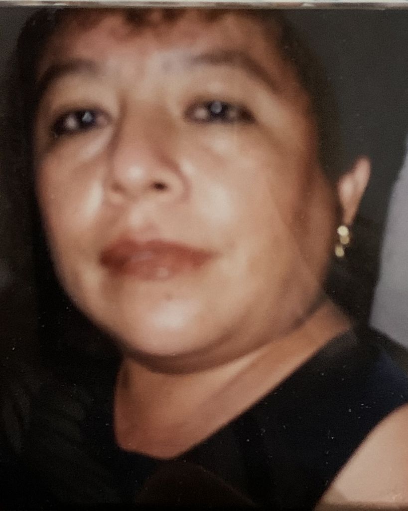 Irma Cerezo Profile Photo
