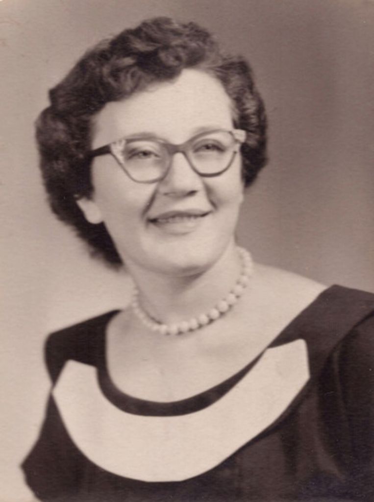 Reva Fern Roach