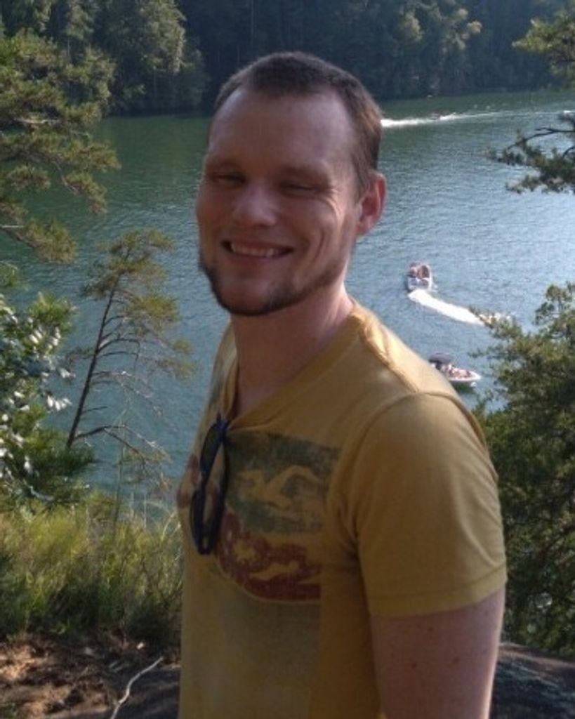 Cristopher Shawn Ray Profile Photo