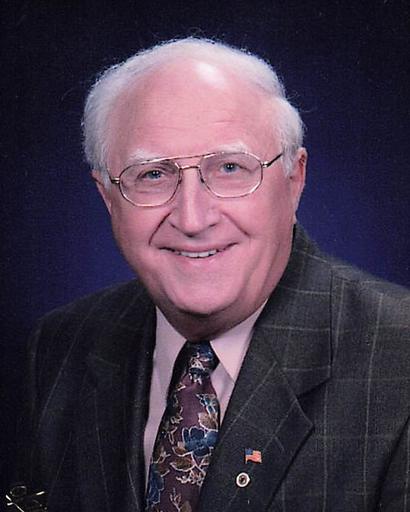 Clarence Fischer's obituary image