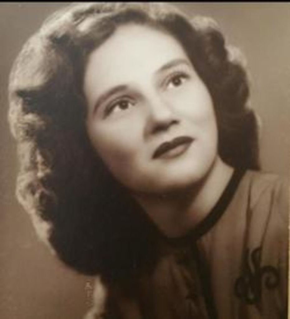 Gloria Dolores Bombanti Profile Photo