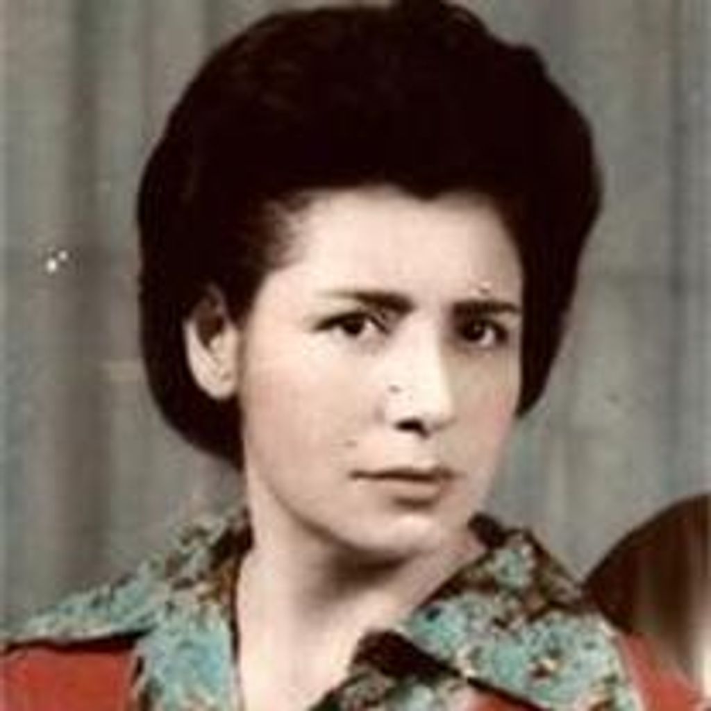 Maria L. Flores Profile Photo