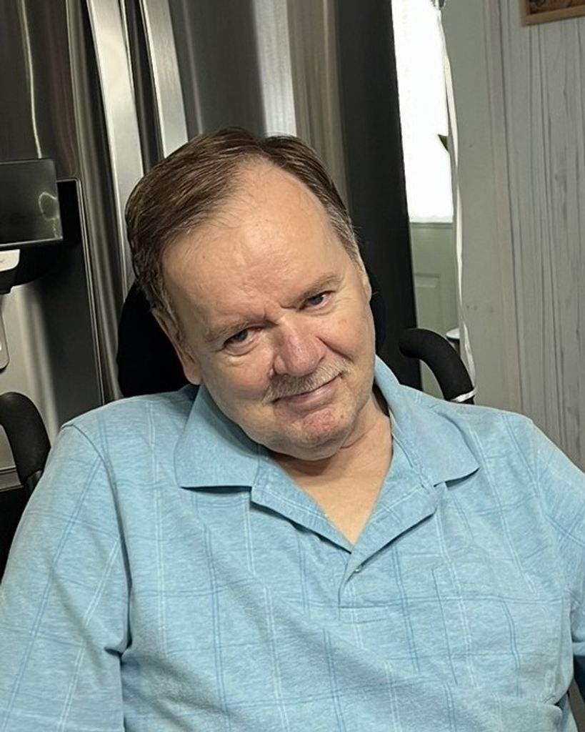 O'Neil J. Caron Profile Photo