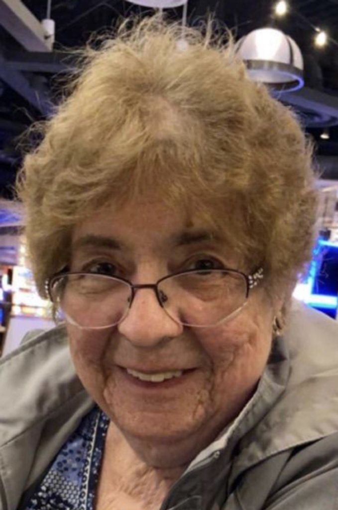 Doris Trinque