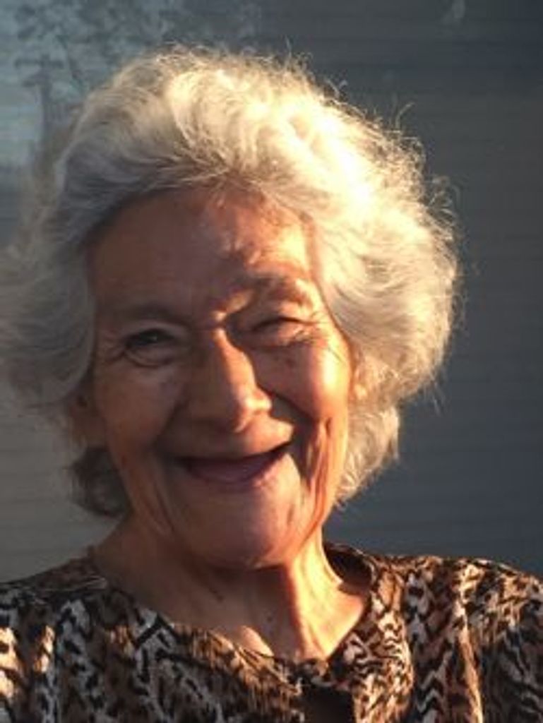 Lucy Eagle Profile Photo