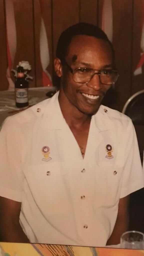Thomas Wilson Profile Photo