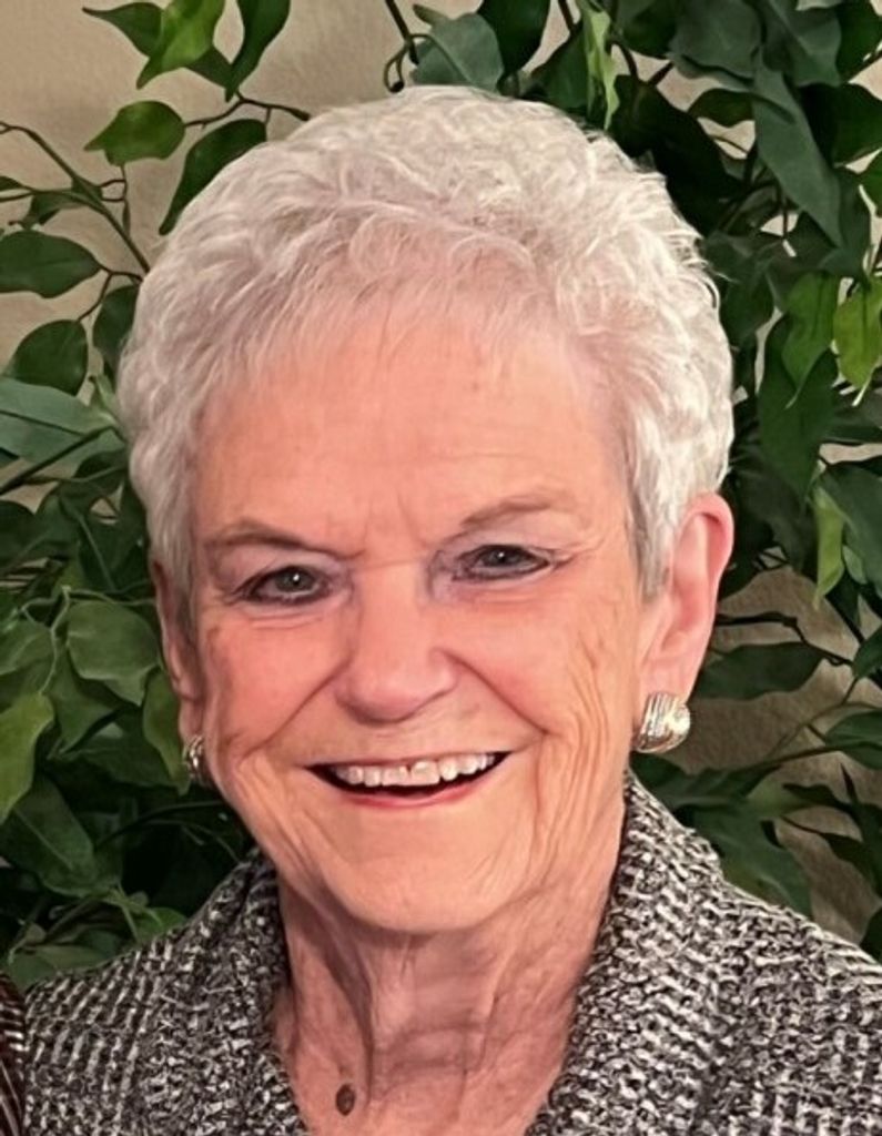 Lola Malcolm