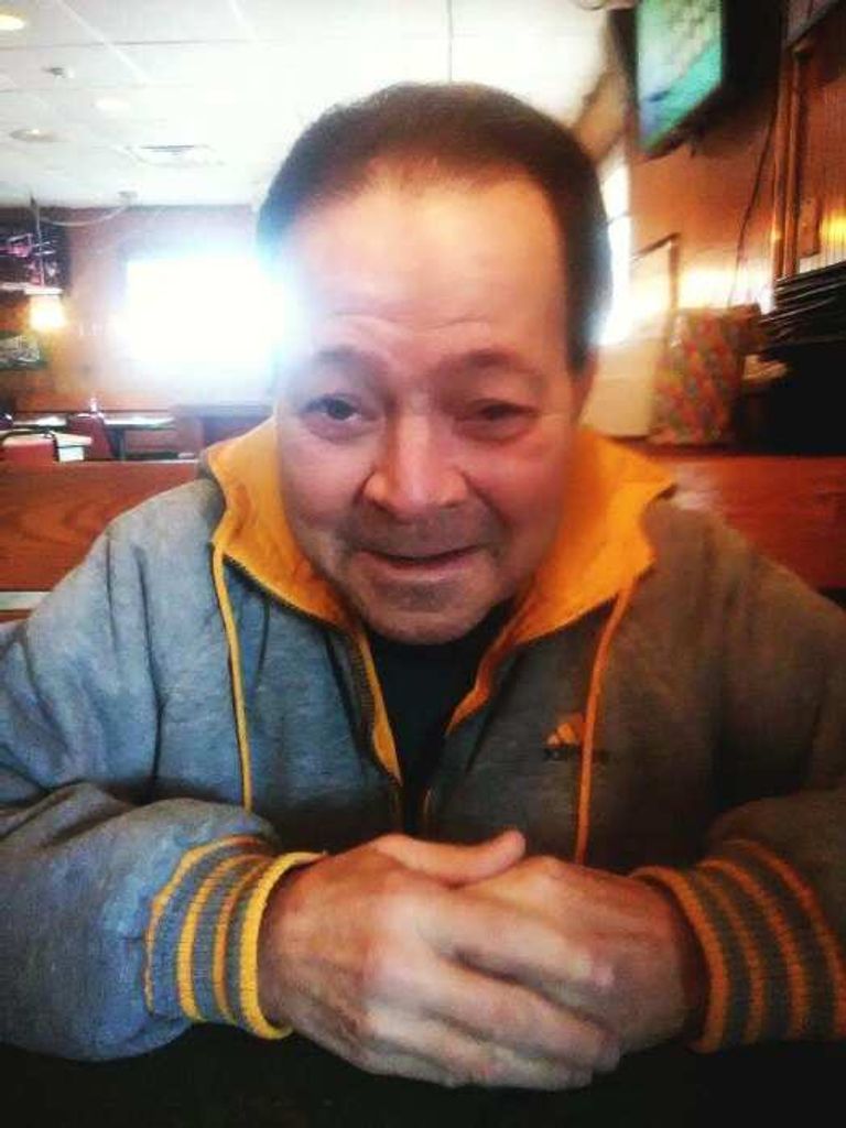 Charles "Bussy" Andrews Jr. Profile Photo