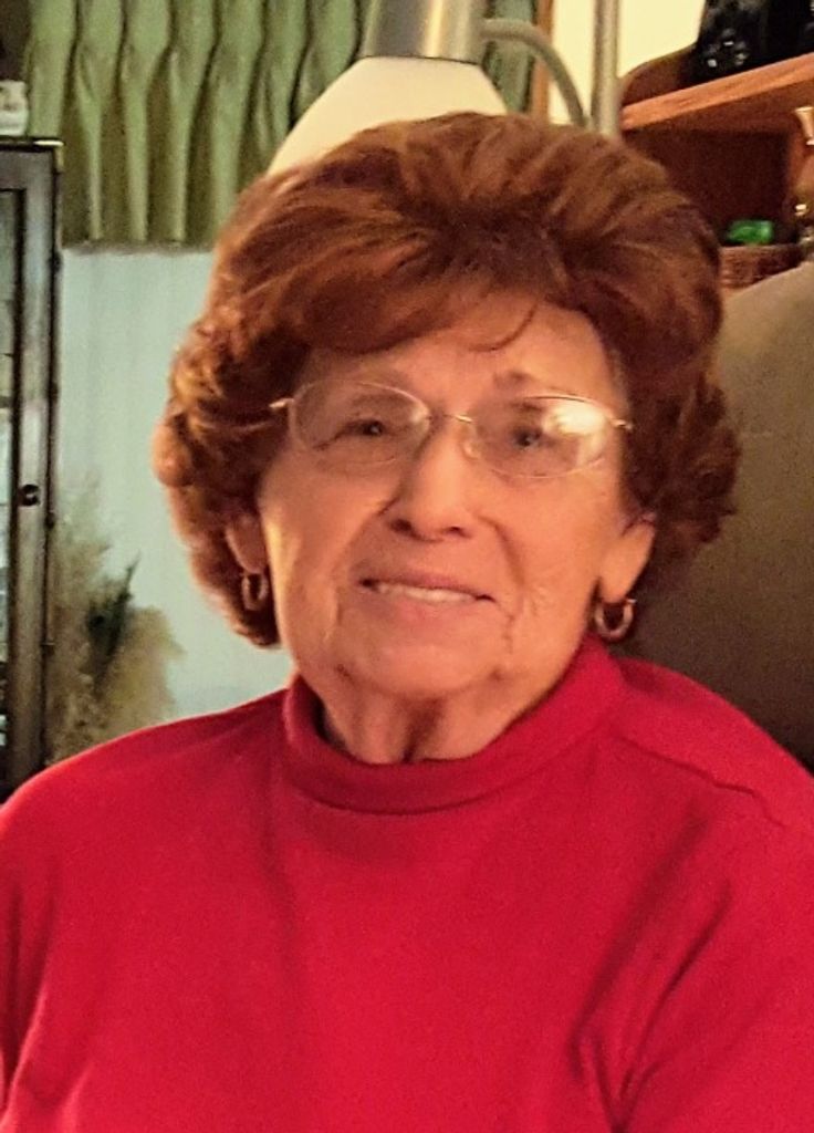 Helen R Lewis Profile Photo