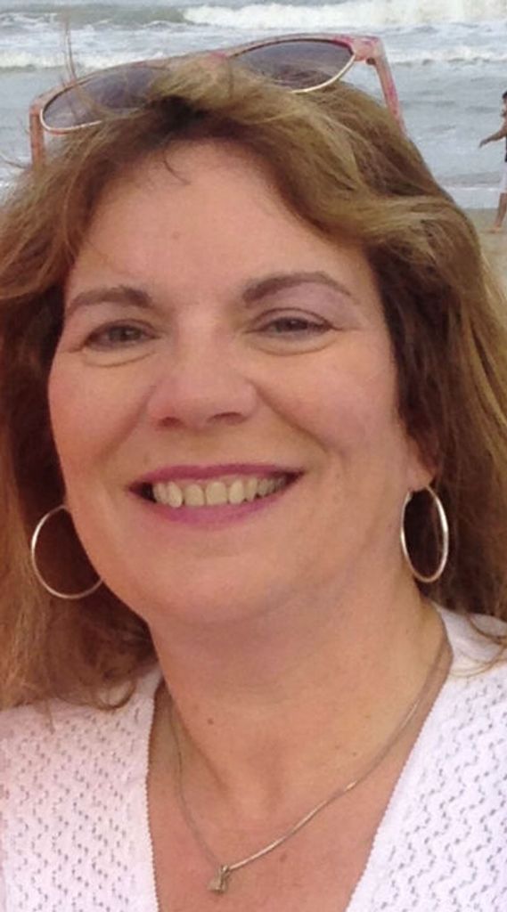 Beth Ellen Carter Profile Photo