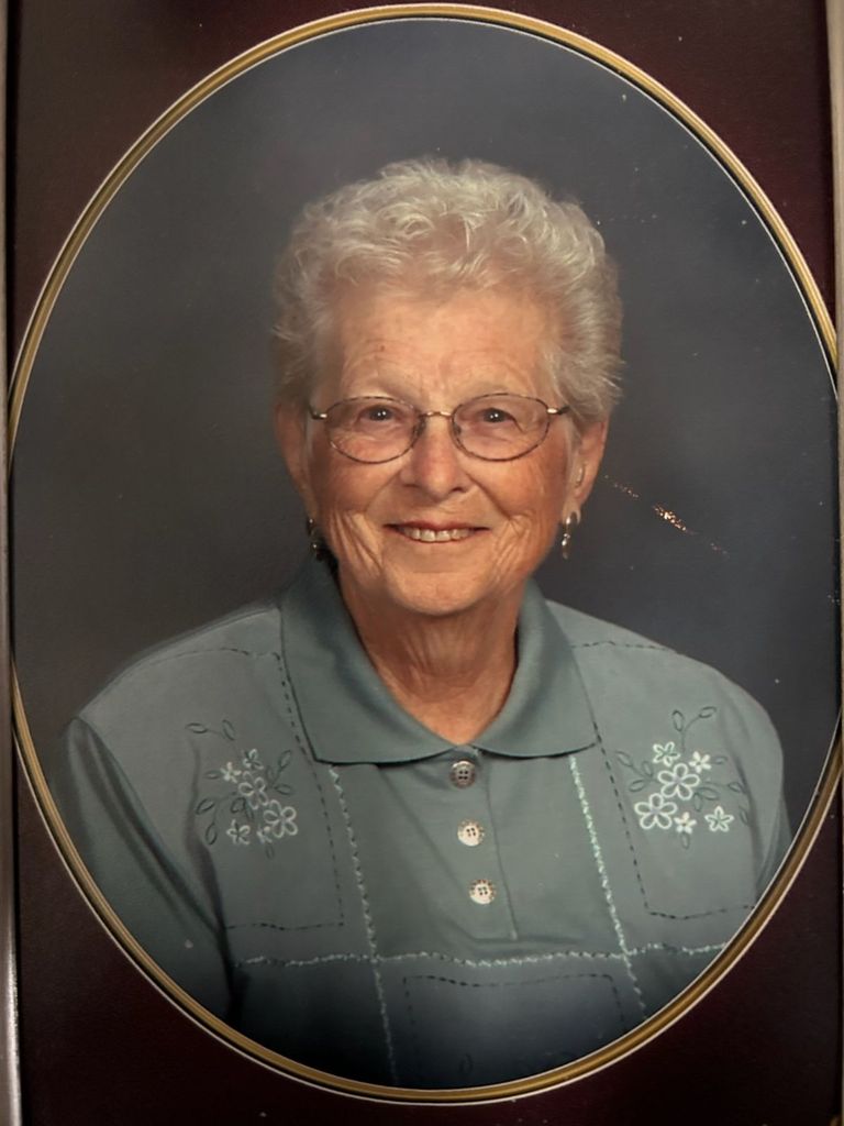 Veloise "Dottie" Voigt Profile Photo