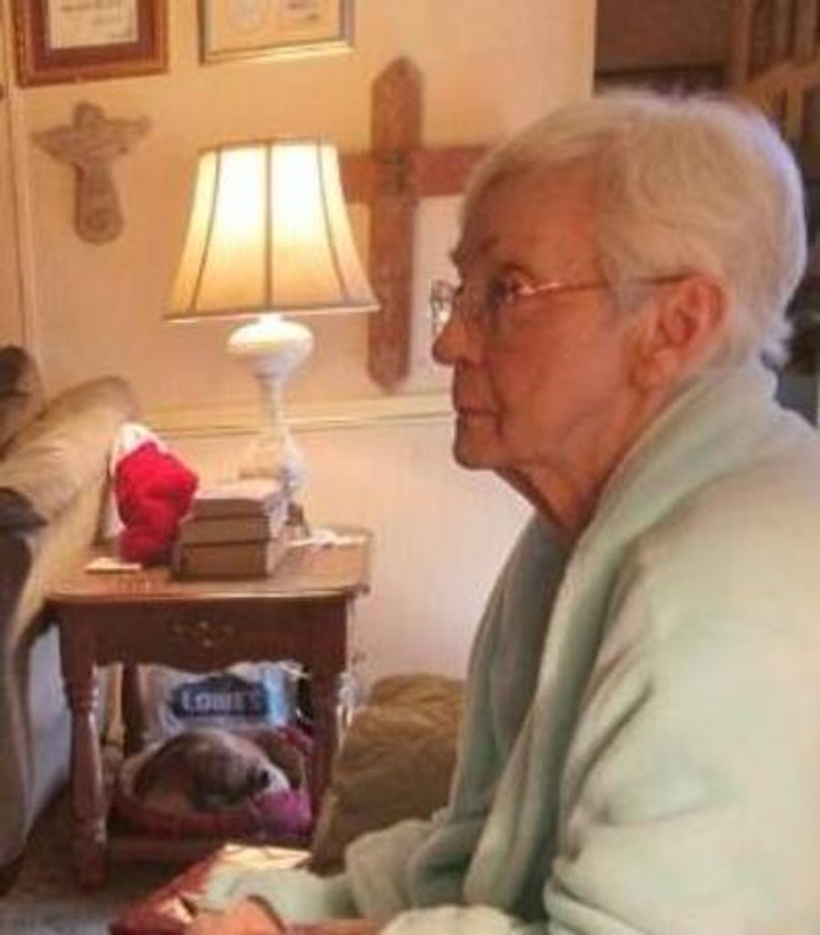 Linda Carole Moore Profile Photo