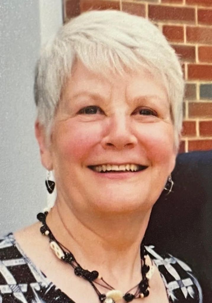 Sandra Lee Hanson Dawson Profile Photo