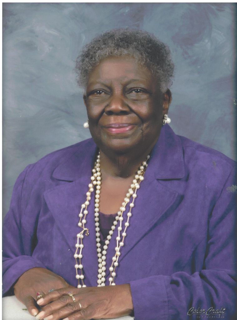 Emma Lacey  Faulks Profile Photo