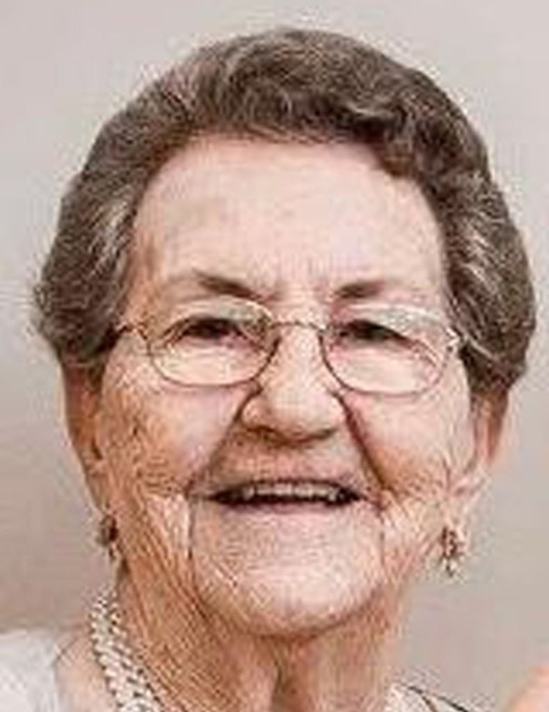 Lillian Constance (Connie) Moore Profile Photo