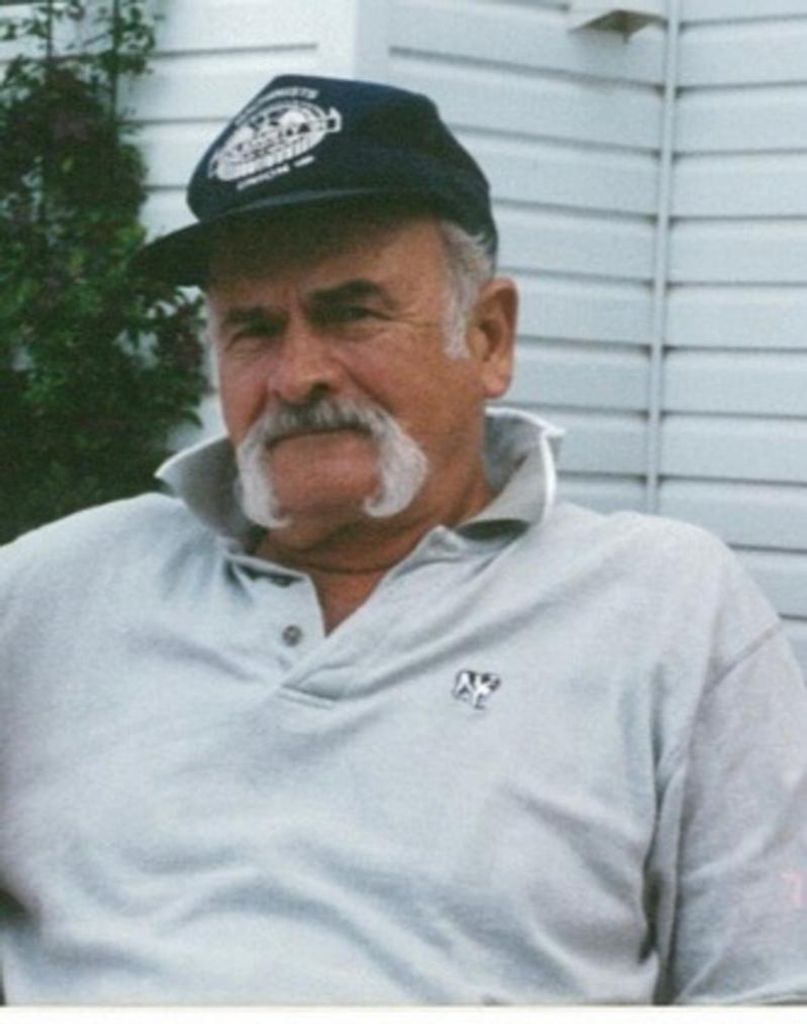 George Jacob Guthall Profile Photo