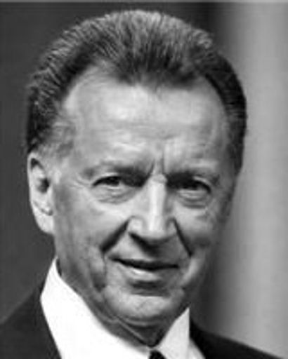 Carl Robert Leal Profile Photo