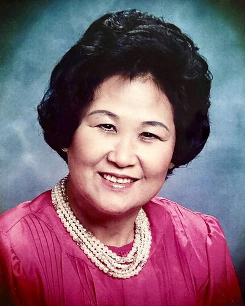 Maria Myoung Joo Rhee Profile Photo